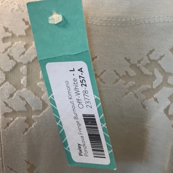 Summer Swim Cover-Up - Picture 4 of 4